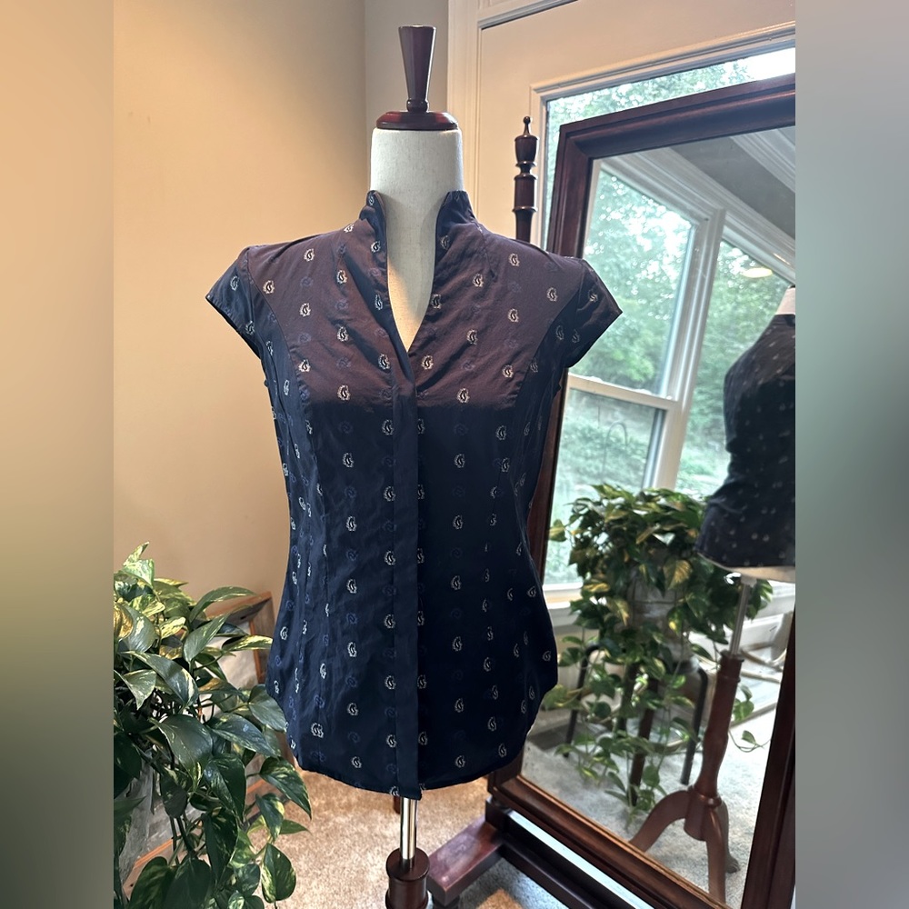 Brooks Brothers navy cap sleeved button down - like new